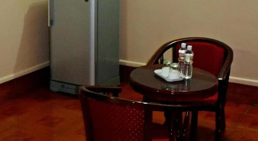 My Hotel Davao City 3*,  Filipinler